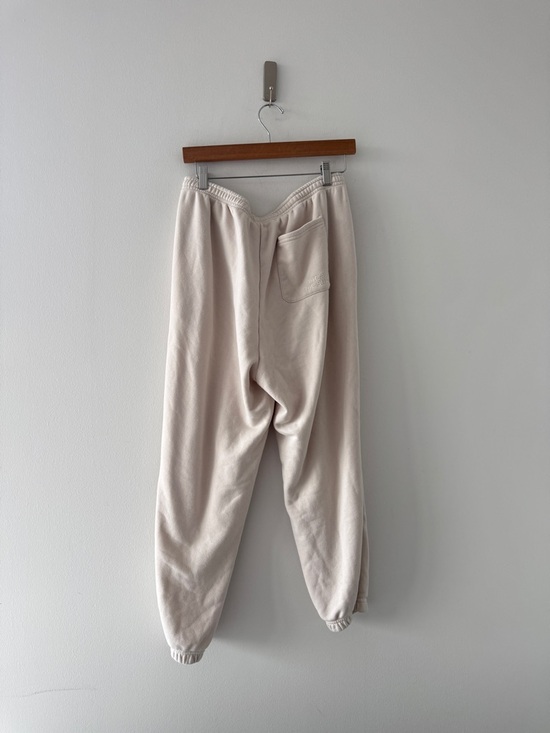 VUORI Sedona Sweatpants in Bone L - Picture 5 of 8